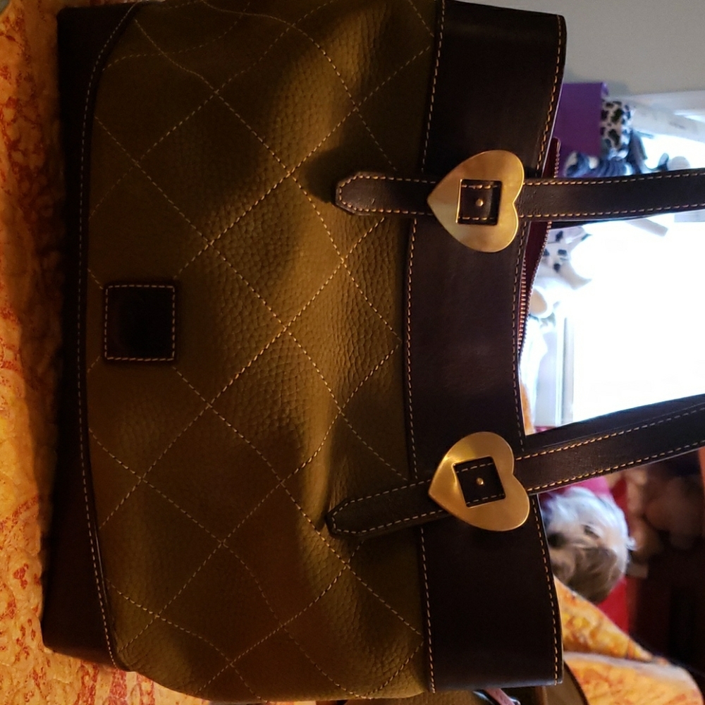 Dooney & Bourke Purse
